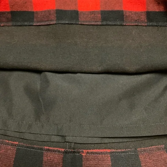 Old Navy Buffalo Plaid Mini Skirt Womens 2 Red Black Buffalo Check Casual A Line - Picture 7 of 10